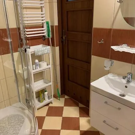 Habitación en casa particular Wynajem Pokoi Paprotka *